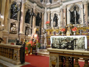 Der Dom von Neapel und sein Schutzpatron Januarius (San Gennaro)